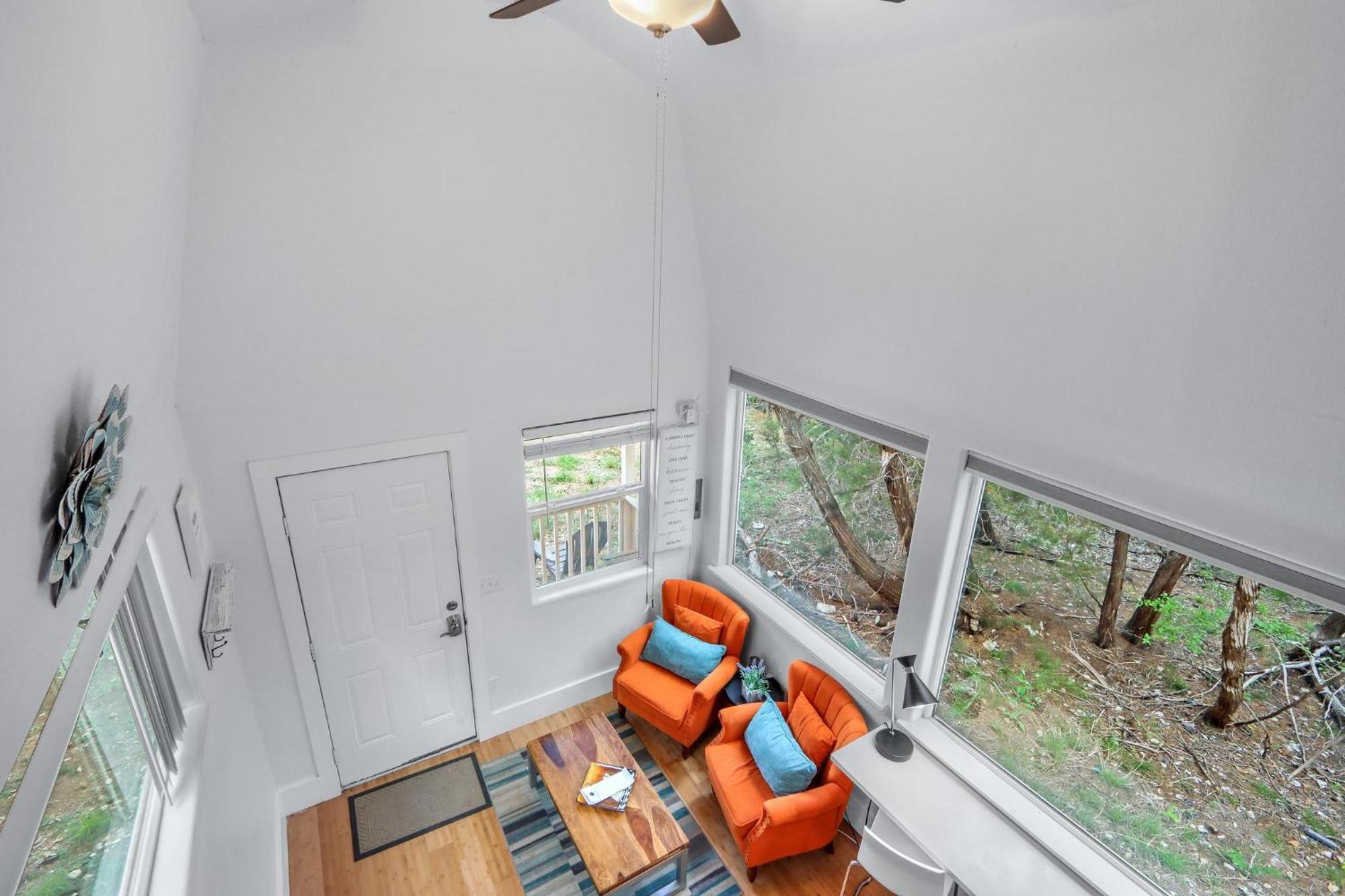 The Driftwoods - Orange Tiny House Villa Екстериор снимка
